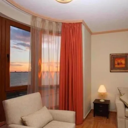 Private In Royal Bay